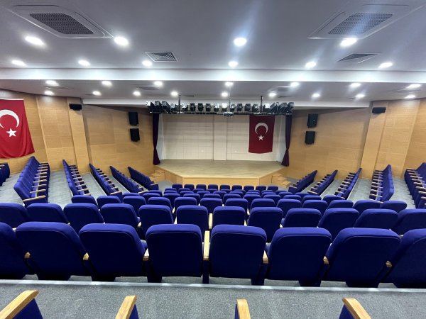 Gençlik Merkezi - Ar Yapı İnşaat Projesi Galeri Fotoğrafı